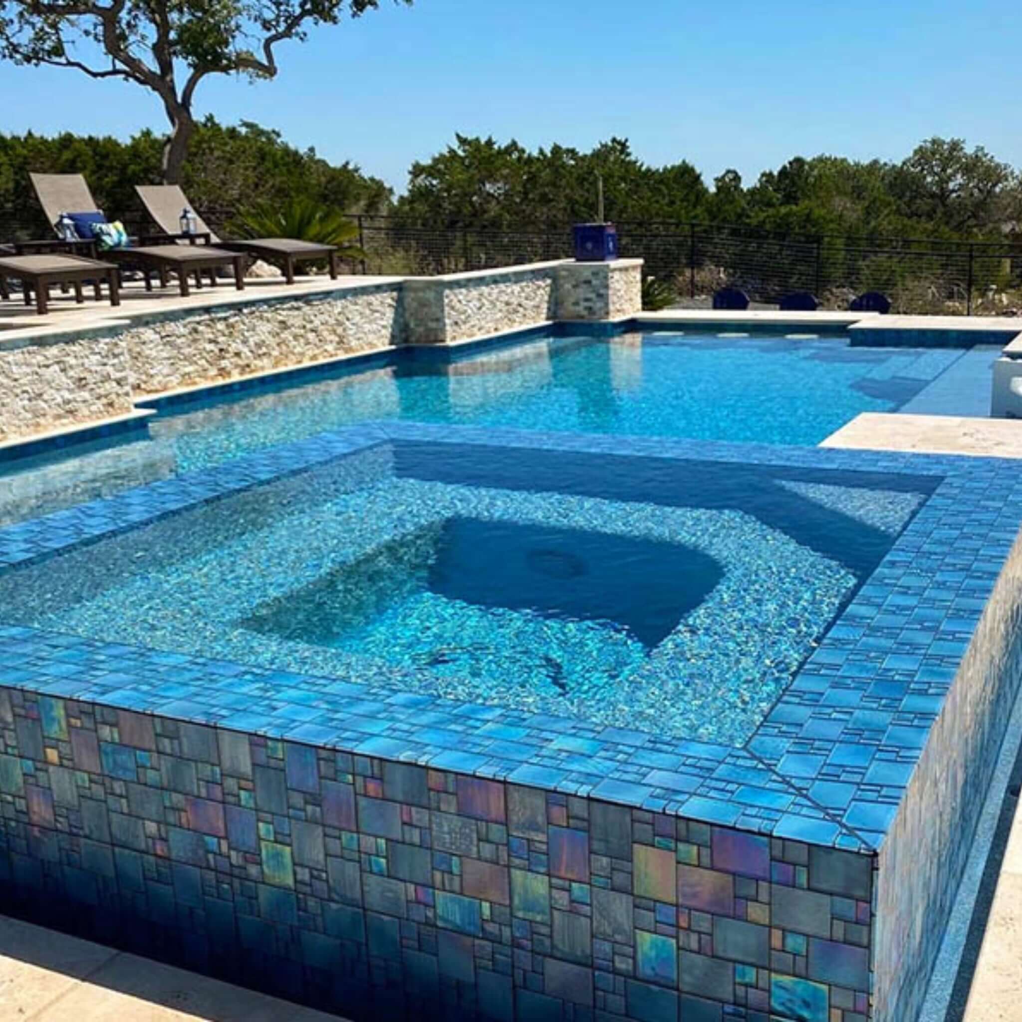 Artistry in Mosaics Mixed Glass Tiles Avalon Series | Blue | 1 sq ft.