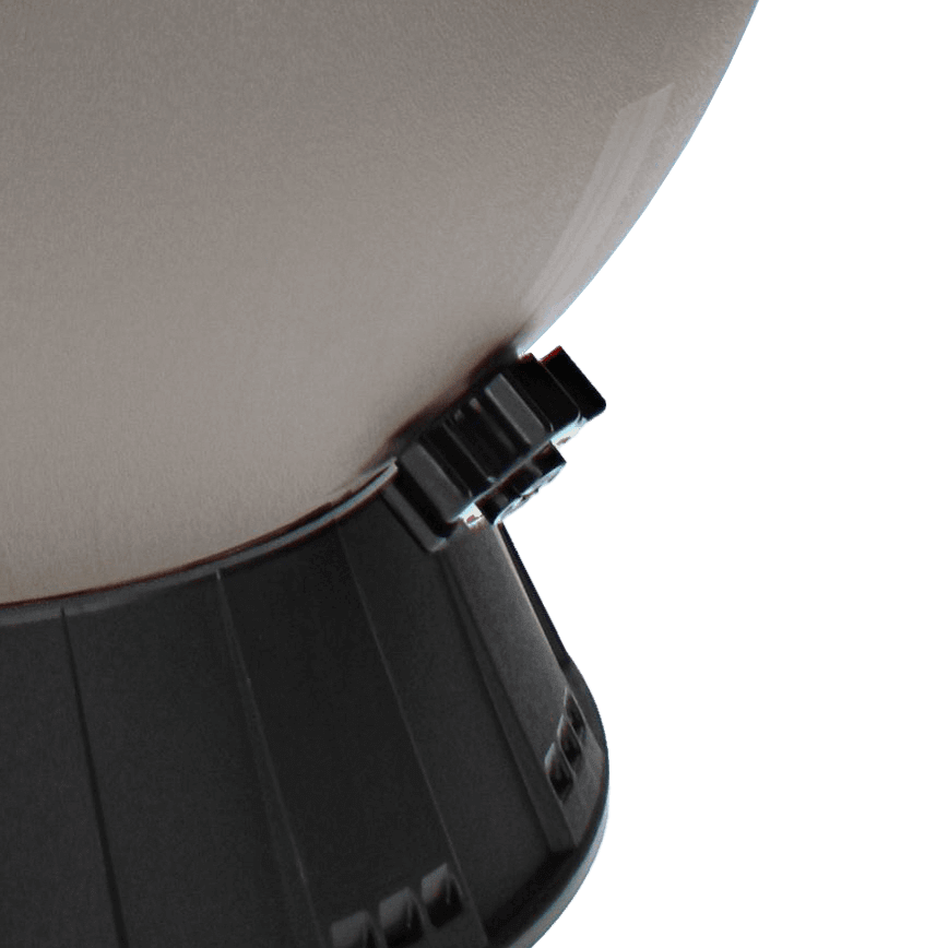 Close-up of Hayward ProSeries 24" Sand Filter Top Mount W3S244T showing connection detail. Ideal for SOS Pool.